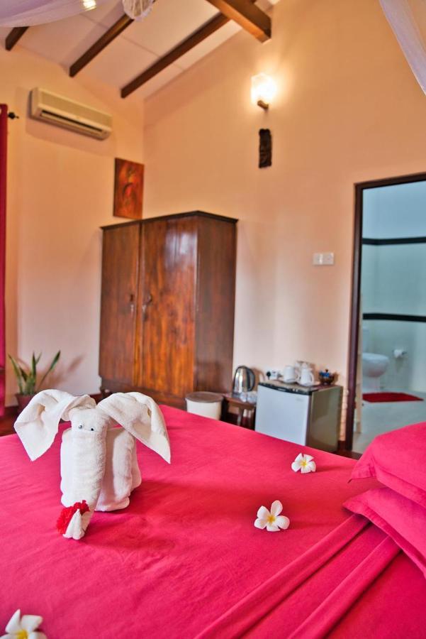 Sri Lancashire Guest House Bentota Eksteriør bilde