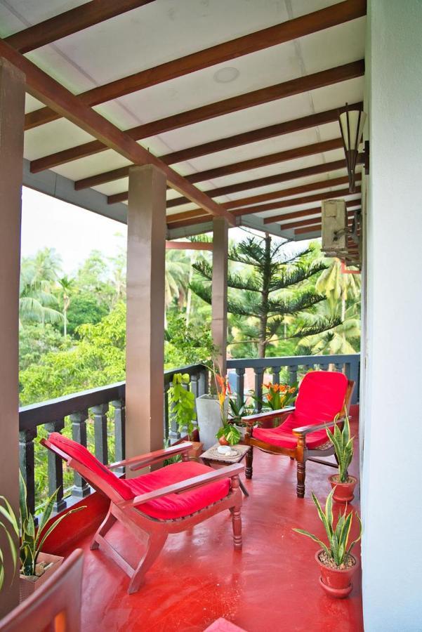 Sri Lancashire Guest House Bentota Eksteriør bilde