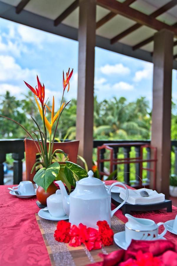 Sri Lancashire Guest House Bentota Eksteriør bilde