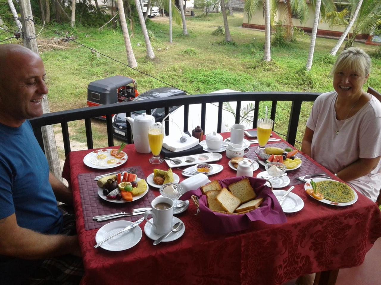 Sri Lancashire Guest House Bentota Eksteriør bilde